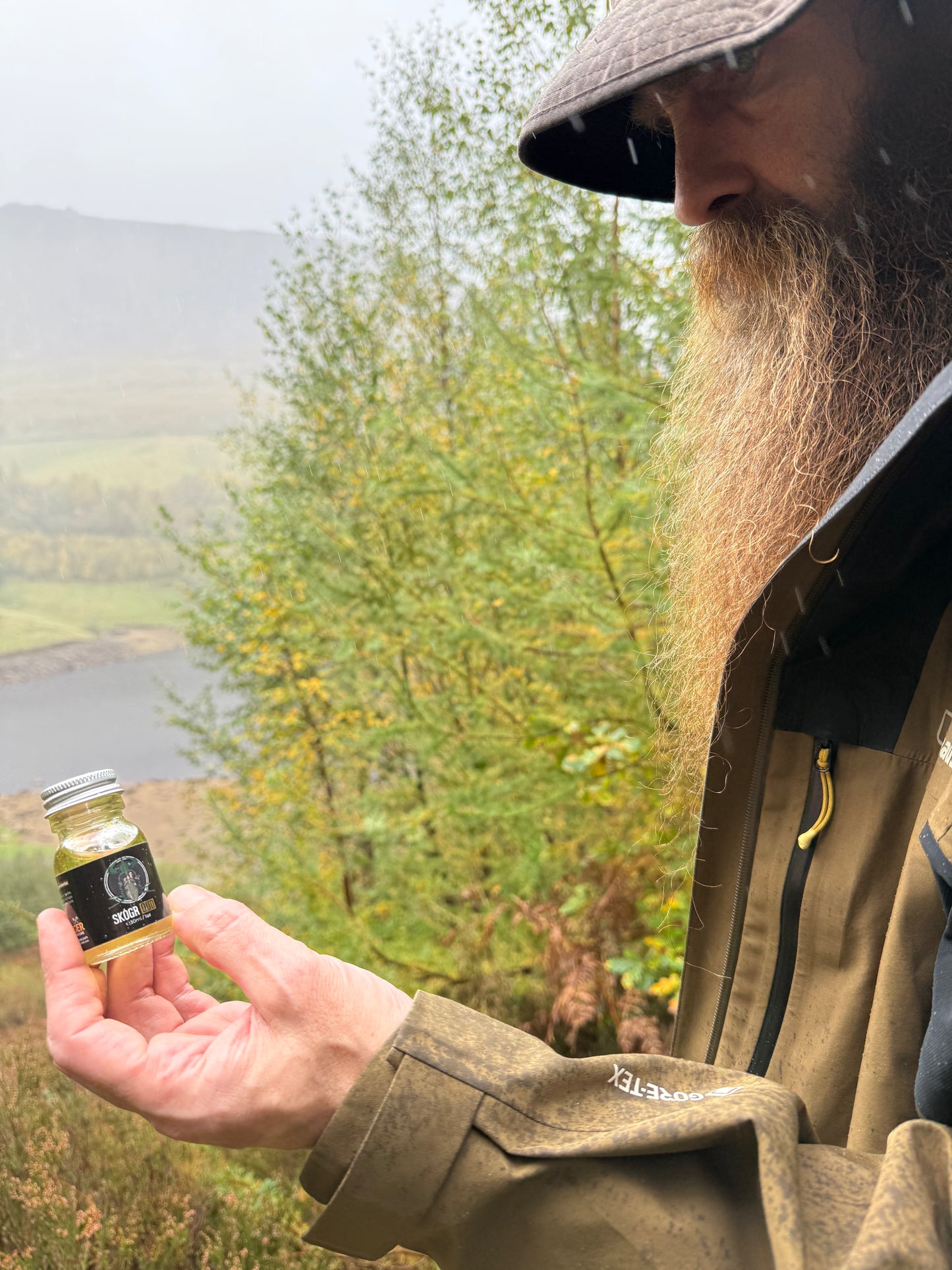 MEN'S BEARD OIL - SKÓGR OUD 30ml